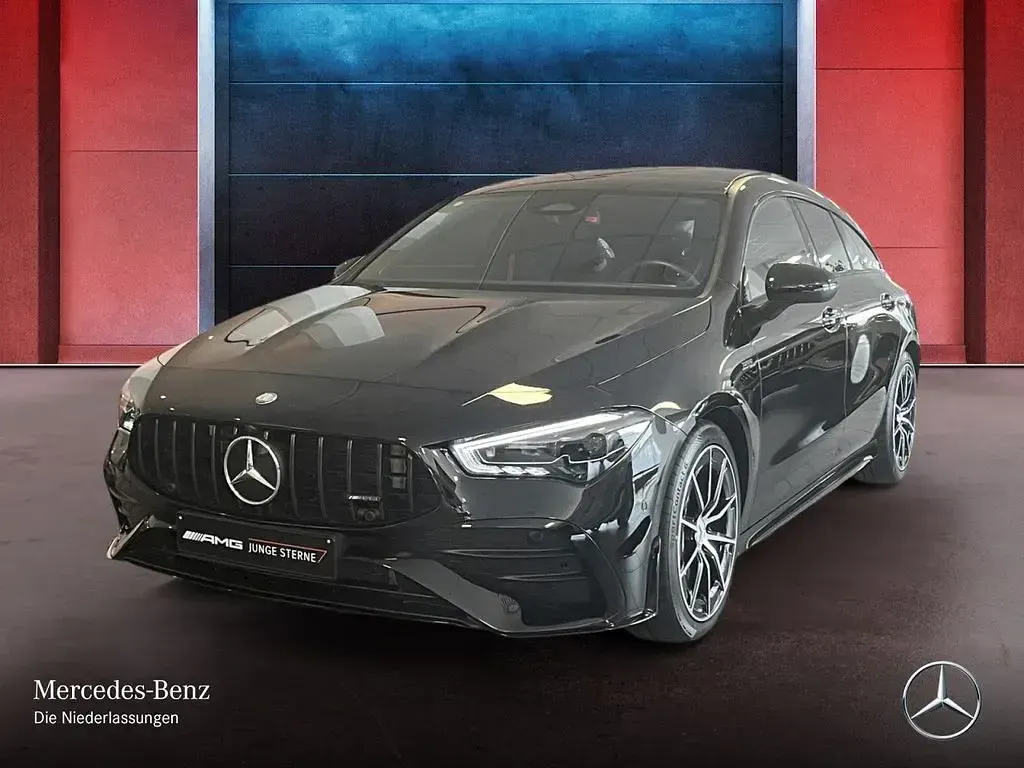 Gebraucht Mercedes CLA35 AMG Premium 306 PS (225 kW) 2025 Schwarz Coupé