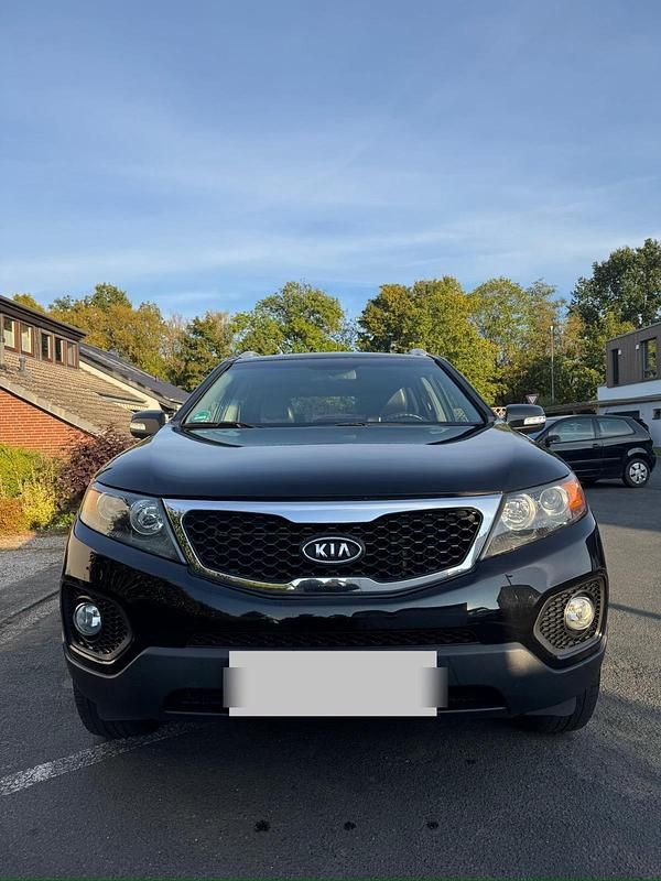 Schwarz Gebraucht 2010 Kia Sorento SUV | 6.300 € (Fairer Preis) - Bild 1/4