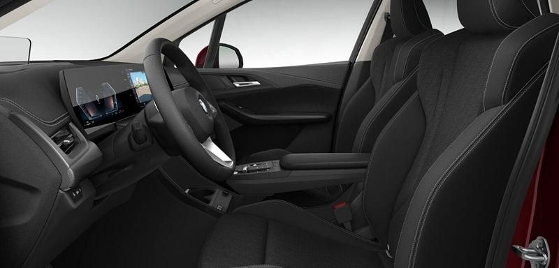 Gebraucht BMW 220 Active Tourer Luxury Line 170 PS (125 kW) 2025 Rot Van / Kleinbus