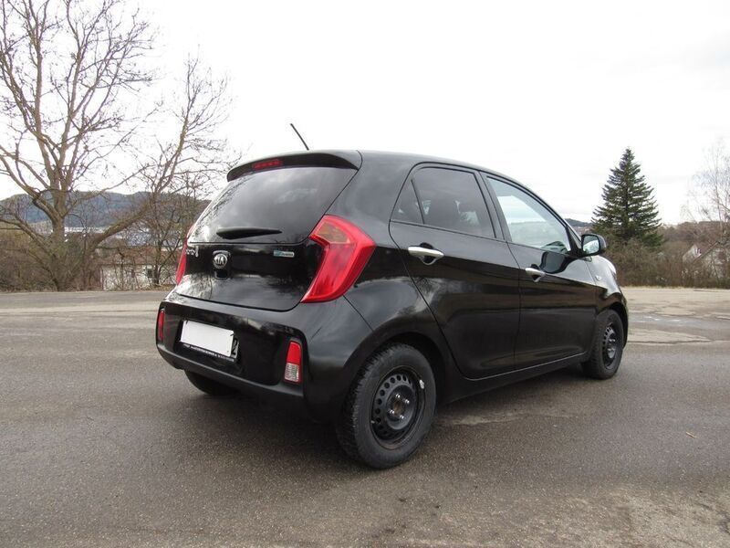 Gebraucht Kia Picanto 67 PS (49 kW) 2016 Schwarz Kleinwagen