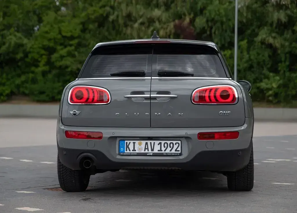 Gebraucht Mini One Clubman 102 PS (75 kW) 2018 Grau Kombi