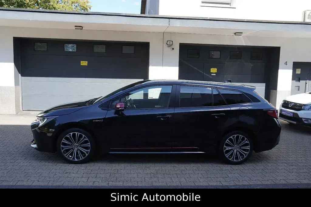 Gebraucht Toyota Corolla Club 122 PS (89 kW) 2019 Schwarz Limousine