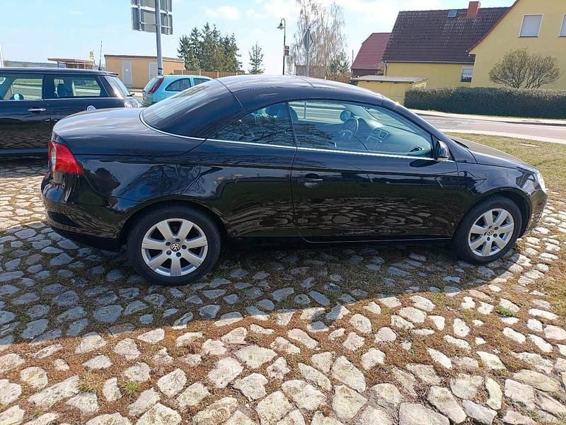 Gebraucht VW Eos 150 PS (110 kW) 2006 Schwarz Cabrio