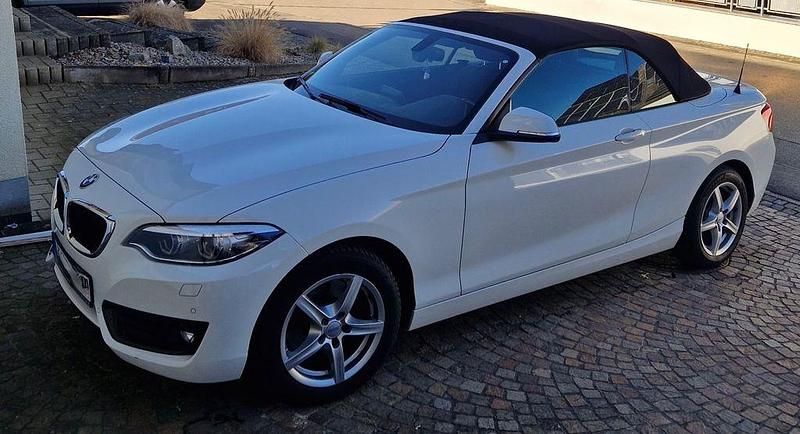 Gebraucht BMW 220 Advantage 184 PS (135 kW) 2018 Weiß Cabrio