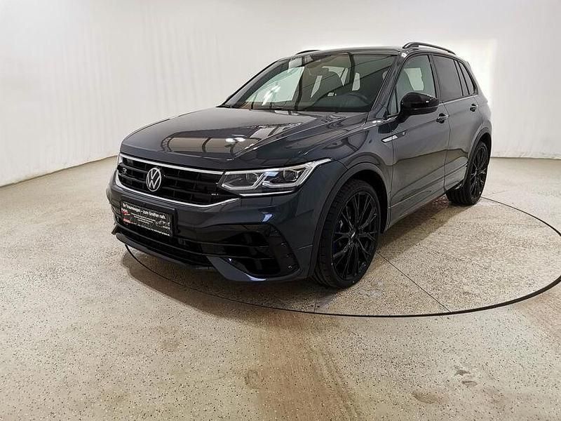 Gebraucht VW Tiguan R 320 PS (235 kW) 2023 Delfingrau metallic SUV