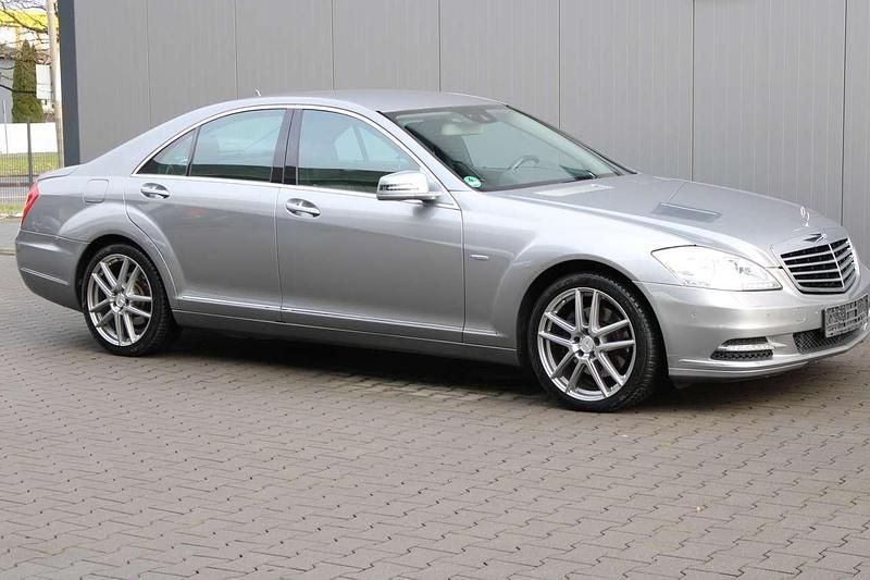 Gebraucht Mercedes S400 279 PS (205 kW) 2011 Palladiumsilber  metalliclack Limousine