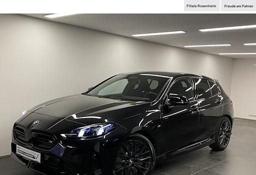 Gebraucht BMW M135 Efficient Dynamics 300 PS (220 kW) 2025 Schwarz Kleinwagen