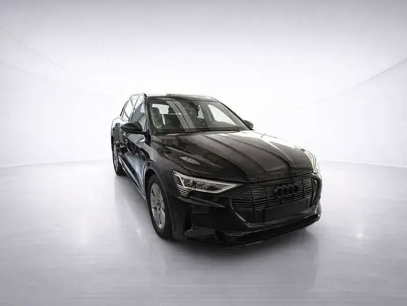 Gebraucht Audi e-tron Advanced Plus 300 kW (408 PS) 2023 Schwarz SUV