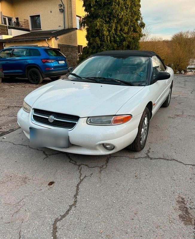Weiß Gebraucht 1997 Chrysler Stratus Cabrio | 3.100 € (Fairer Preis) - Bild 1/4