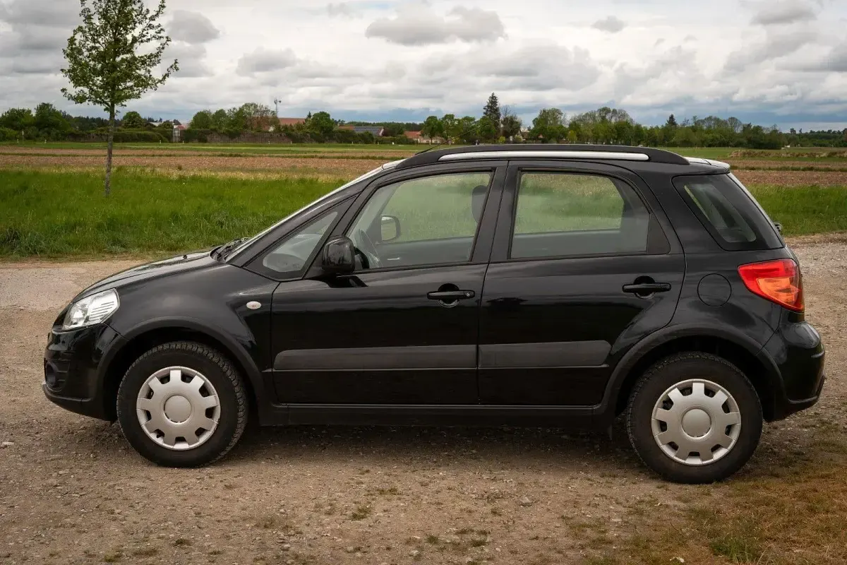 Gebraucht Suzuki SX4 120 PS (88 kW) 2014 Schwarz SUV