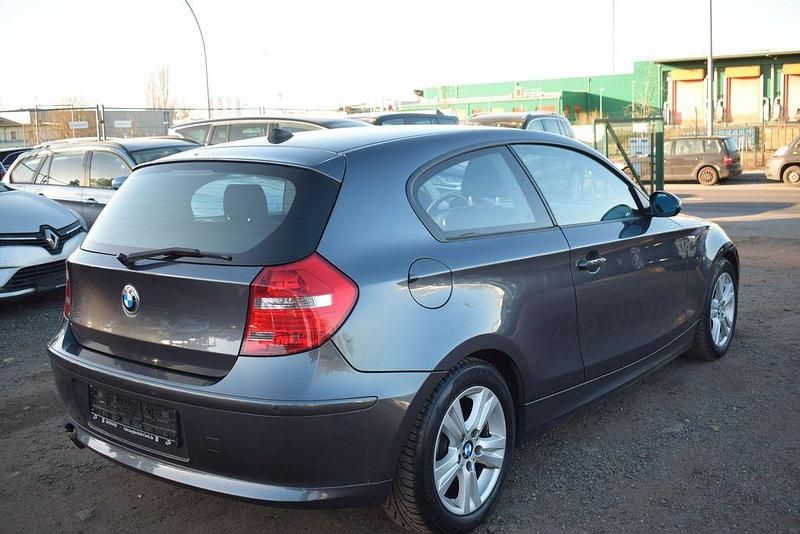 Gebraucht BMW 118 Advantage 143 PS (105 kW) 2007 Grau Kleinwagen