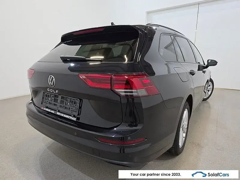Gebraucht VW Golf VIII 110 PS (80 kW) 2021 Schwarz Limousine