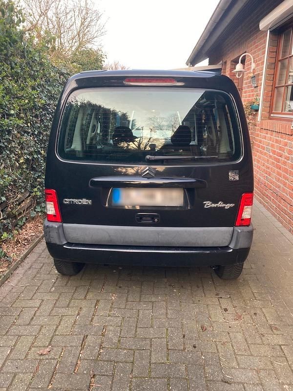 Gebraucht Citroën Berlingo 90 PS (66 kW) 2008 Schwarz Van / Kleinbus