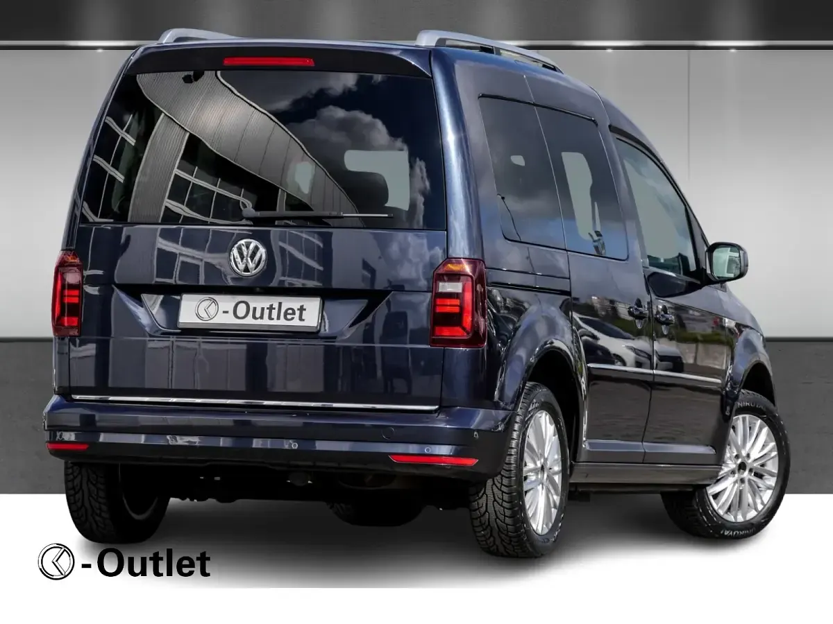 Gebraucht VW Caddy Highline 125 PS (91 kW) 2017 Blau Van / Kleinbus