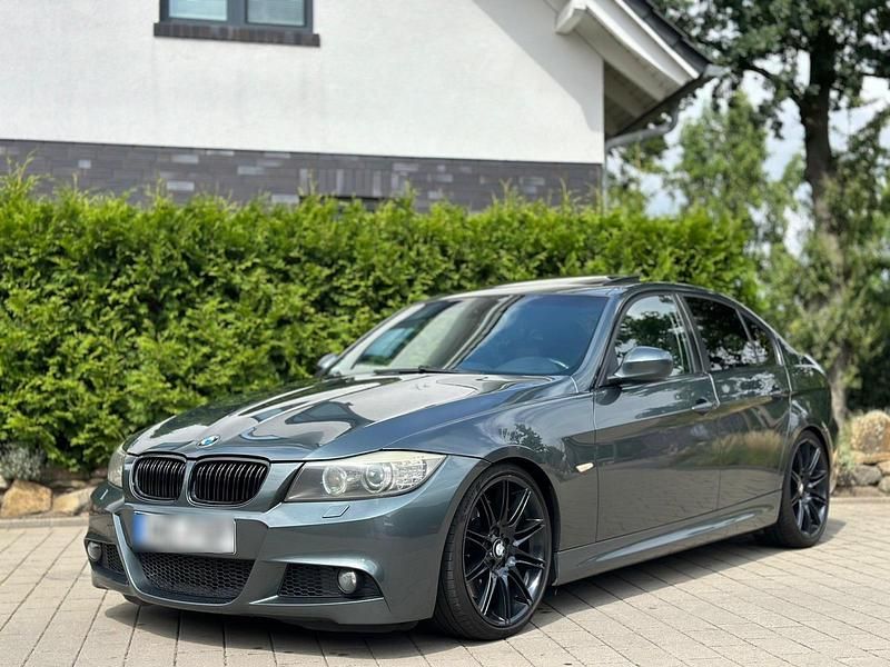 Andere farben Gebraucht 2009 BMW 330 M Sport Limousine | 7.999 € (Guter Preis) - Bild 1/4