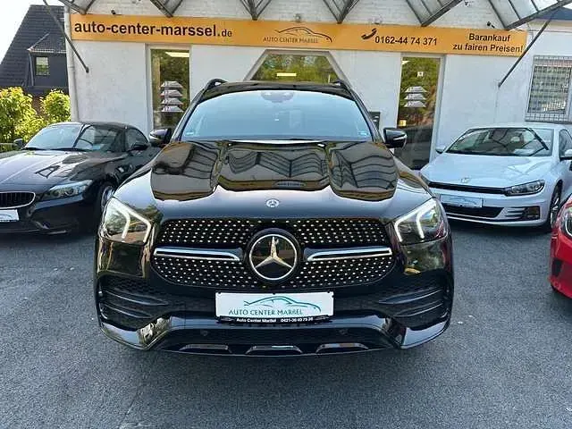 Gebraucht Mercedes GLE400 AMG line 330 PS (242 kW) 2019 Obsidianschwarz  metalliclack SUV