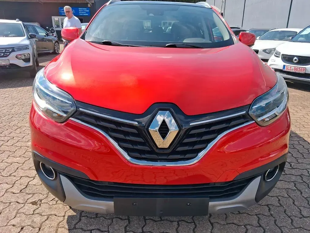 Gebraucht Renault Kadjar XMOD 131 PS (96 kW) 2016 Rot SUV