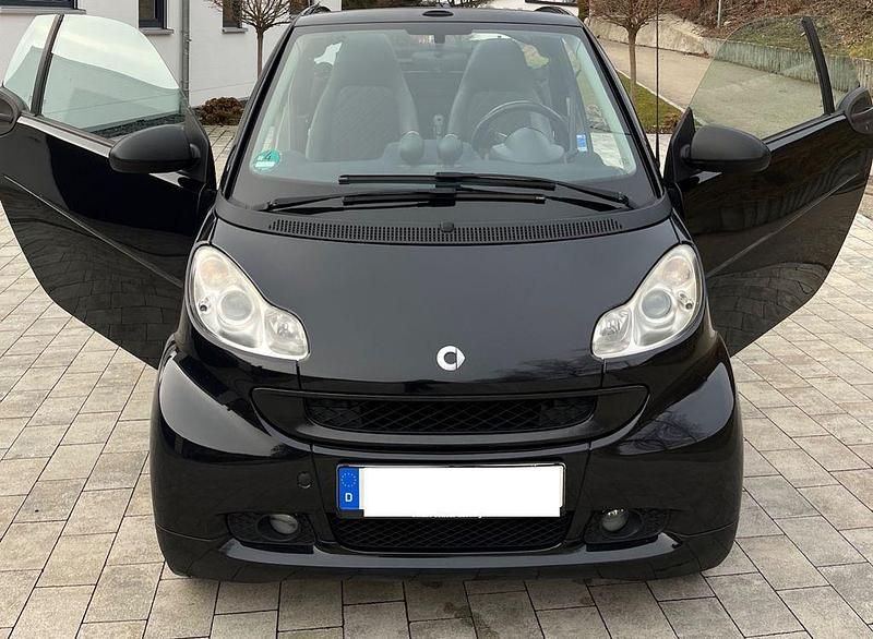 Gebraucht Smart ForTwo Cabrio Pulse 84 PS (61 kW) 2011 Schwarz Cabrio