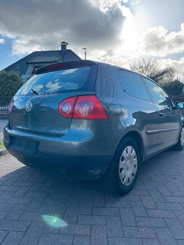 Gebraucht VW Golf IV 75 PS (55 kW) 2004 Grau Limousine