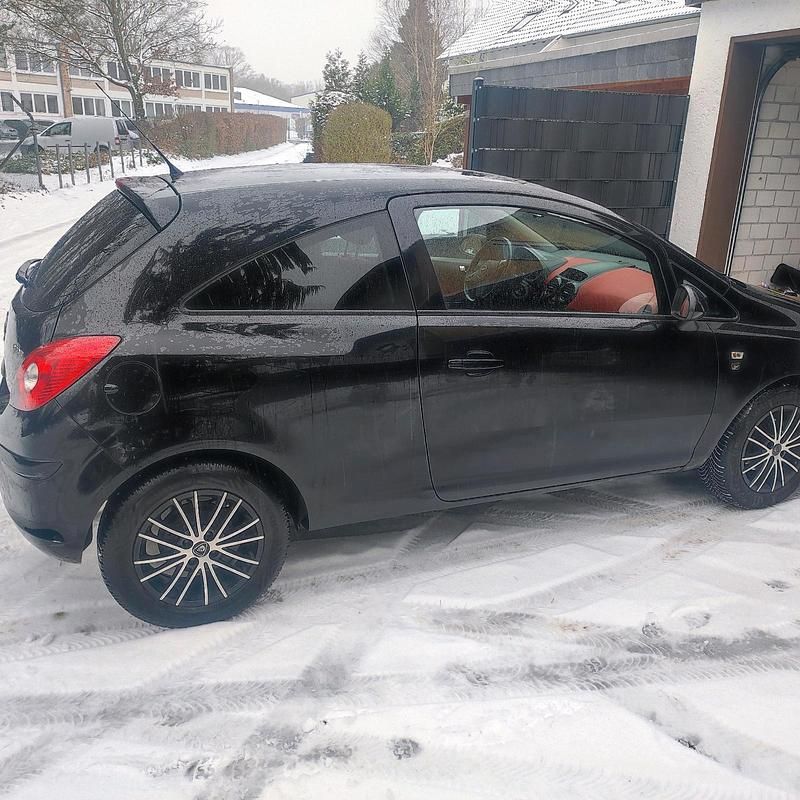 Gebraucht Opel Corsa Edition 69 PS (50 kW) 2010 Schwarz Kleinwagen