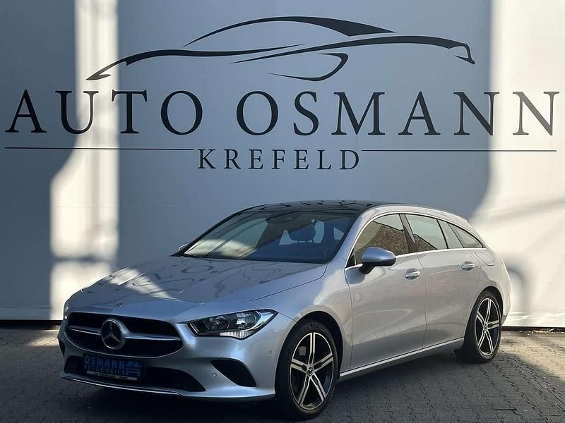 Iridiumsilber metalliclack Gebraucht 2022 Mercedes CLA200 Kombi | 19.950 € (Superpreis) - Bild 1/4