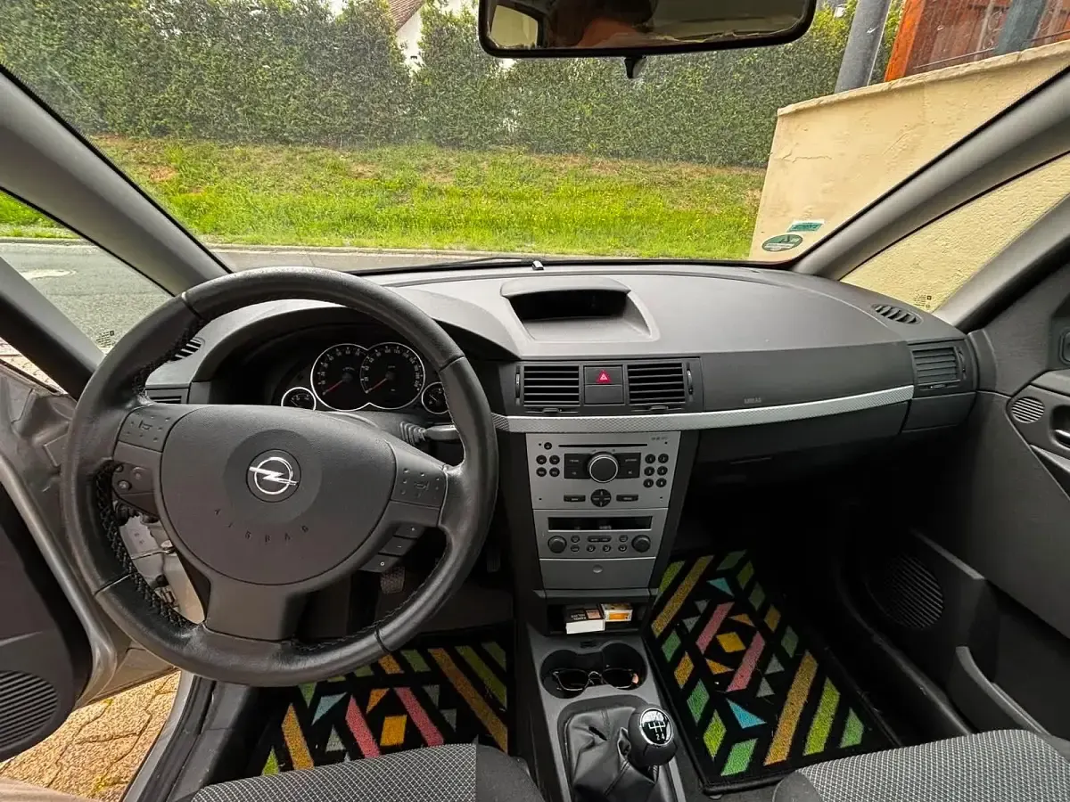 Gebraucht Opel Meriva 2008 Silber Van / Kleinbus