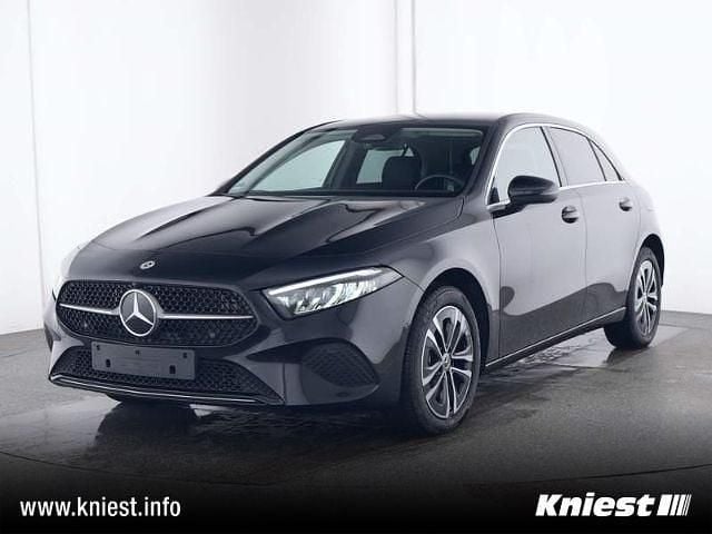 Schwarz Gebraucht 2023 Mercedes A250 Advanced Limousine | 30.990 € (Fairer Preis) - Bild 1/4