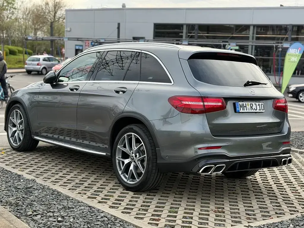Gebraucht Mercedes GLC350 AMG 258 PS (189 kW) 2017 Grau SUV