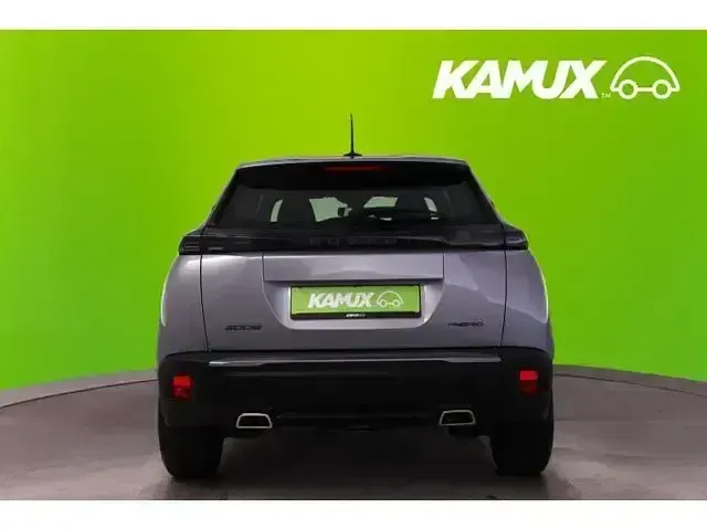 Gebraucht Peugeot 2008 Style 136 PS (100 kW) 2025 Grau SUV