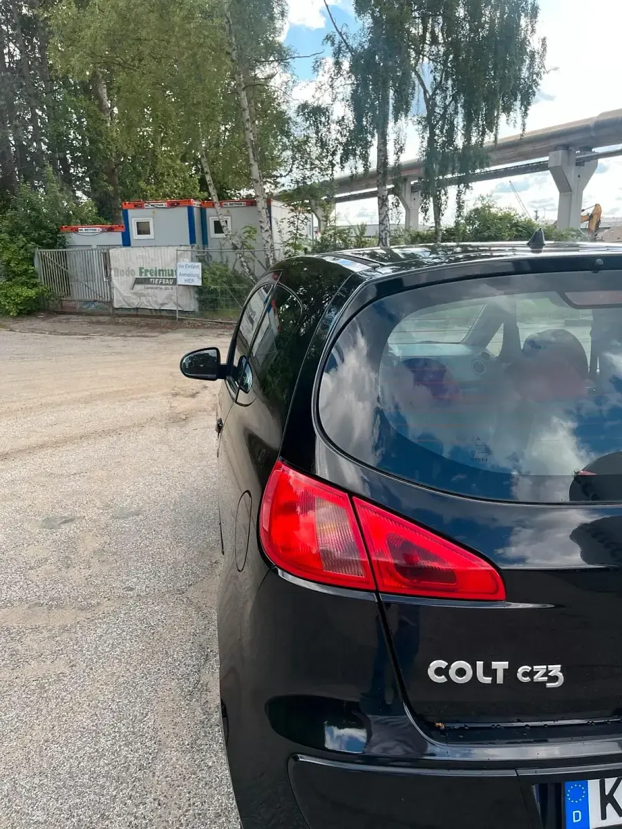 Gebraucht Mitsubishi Colt 95 PS (69 kW) 2006 Schwarz Kleinwagen