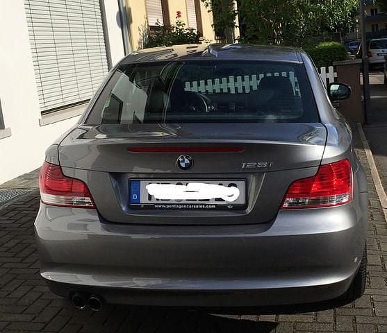 Gebraucht BMW 128 232 PS (170 kW) 2011 Grau metallic Coupé