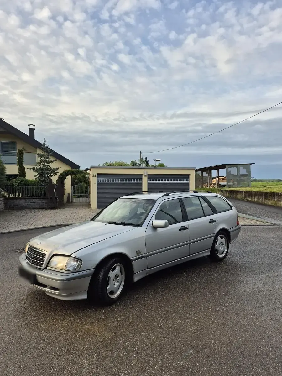 Gebraucht Mercedes C200 192 PS (141 kW) 1999 Silber Kombi
