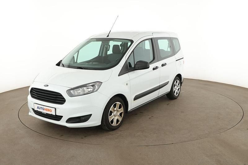 Usata Ford Tourneo Ambiente 101 CV (74 kW) 2017 Monovolume