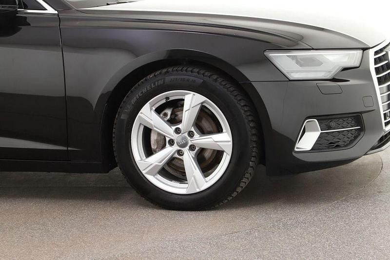 Gebraucht Audi A6 Sport 204 PS (150 kW) 2019 Mythosschwarz metallic Kombi