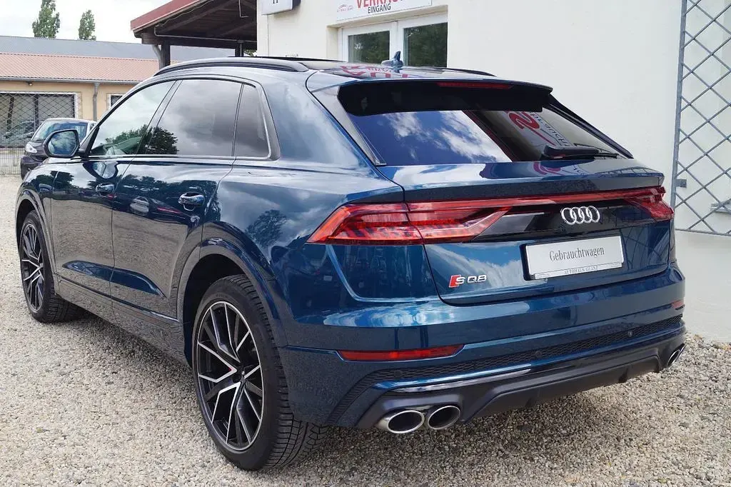 Gebraucht Audi SQ8 Sport 435 PS (319 kW) 2020 Galaxisblau metallic SUV
