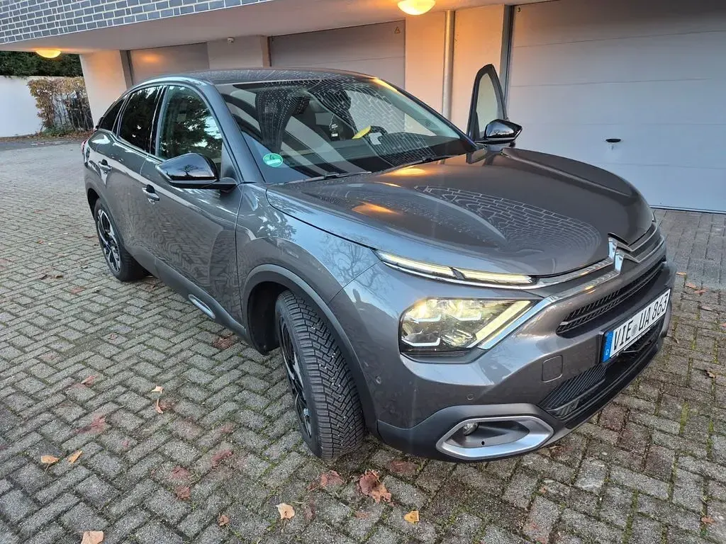 Gebraucht Citroën C4 PureTech 131 PS (96 kW) 2023 Grau SUV