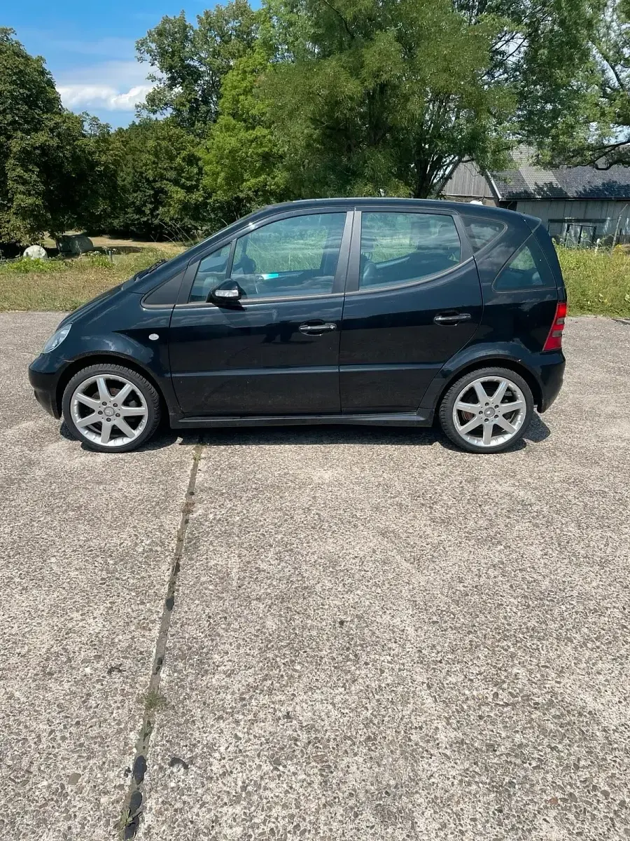 Gebraucht Mercedes A210 AMG 140 PS (102 kW) 2003 Schwarz Kleinwagen