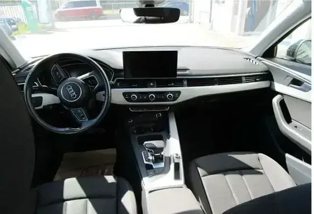 Gebraucht Audi A4 Basis 245 PS (180 kW) 2021 Schwarz Kombi