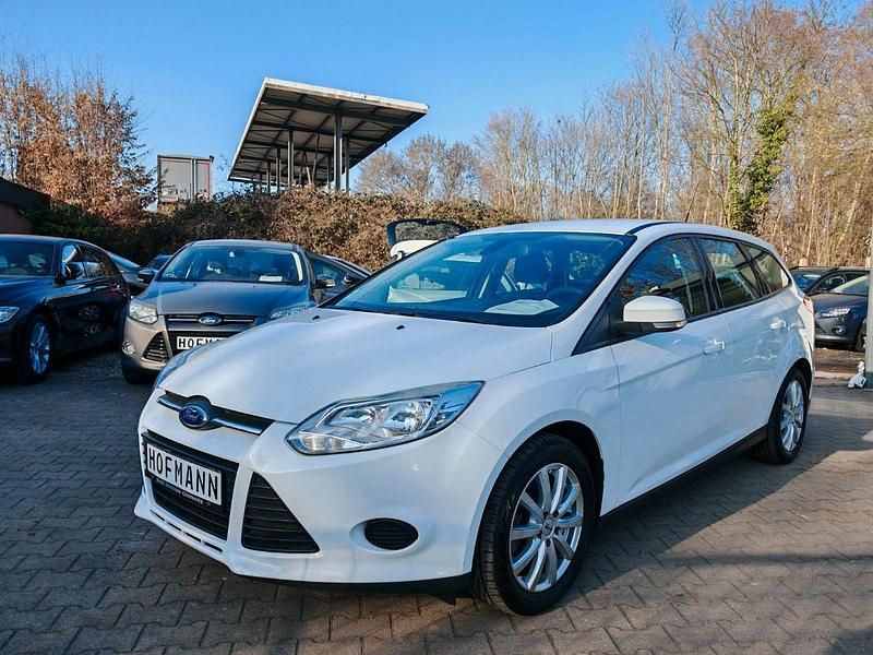 Gebraucht Ford Focus 95 PS (69 kW) 2014 Weiß Kombi