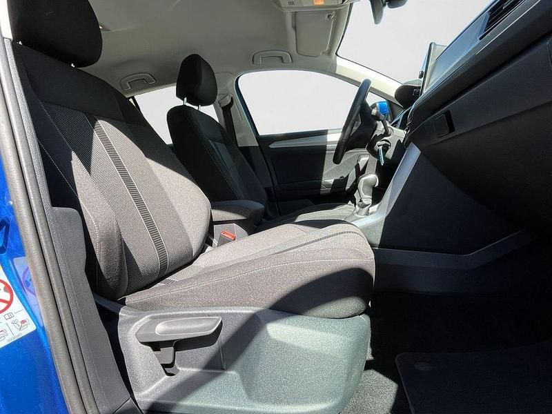 Gebraucht VW T-Roc Life 150 PS (110 kW) 2022 Ravennablau metallic (metallic) SUV