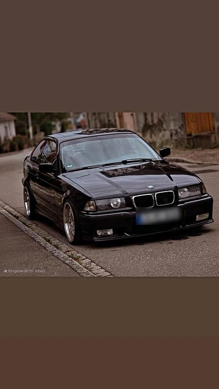 Schwarz Gebraucht 1997 BMW 320 Coupé | 5.900 € (Fairer Preis) - Bild 1/4