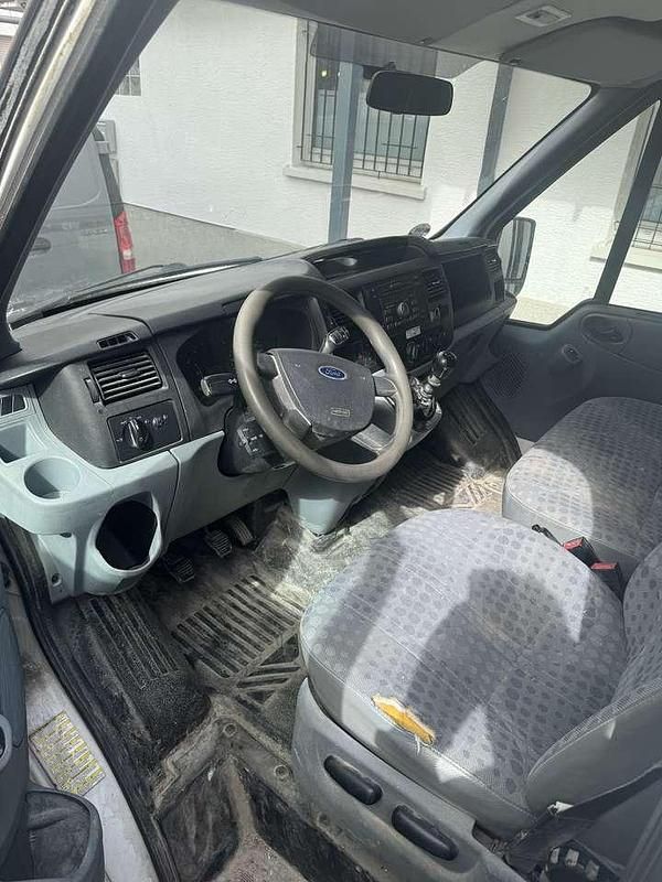 Gebraucht Ford 300 125 PS (91 kW) 2013 Weiß Pickup