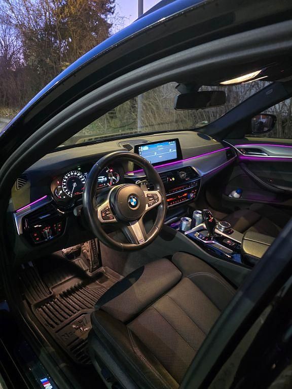 Usata BMW 525 Performance 231 CV (169 kW) 2017 Nero Station wagon