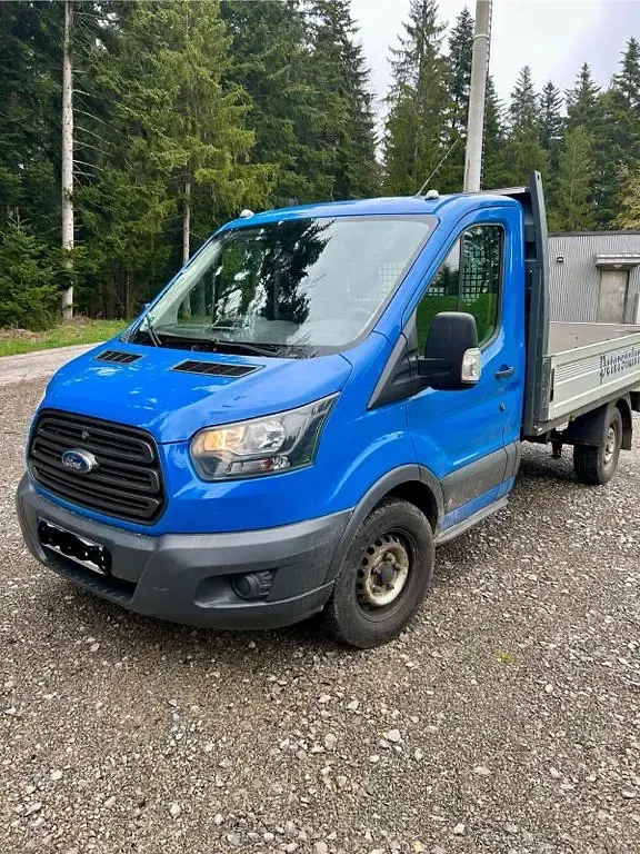 Używany Ford Transit 131 KM (96 kW) 2017 Niebieski SUV