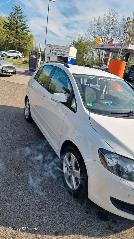 Gebraucht VW Golf Plus Cross Match 86 PS (63 kW) 2012 Weiß Van / Kleinbus