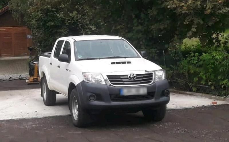 Gebraucht Toyota HiLux 144 PS (105 kW) 2015 Weiß Pickup