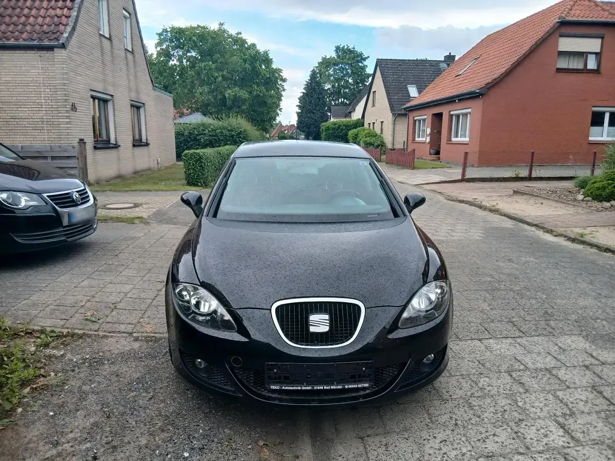 Gebraucht Seat Leon 102 PS (75 kW) 2008 Schwarz Kleinwagen