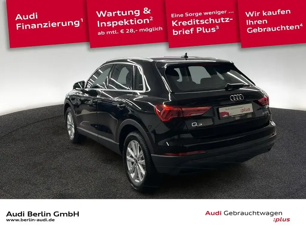 Gebraucht Audi Q3 Comfort 150 PS (110 kW) 2024 Schwarz SUV
