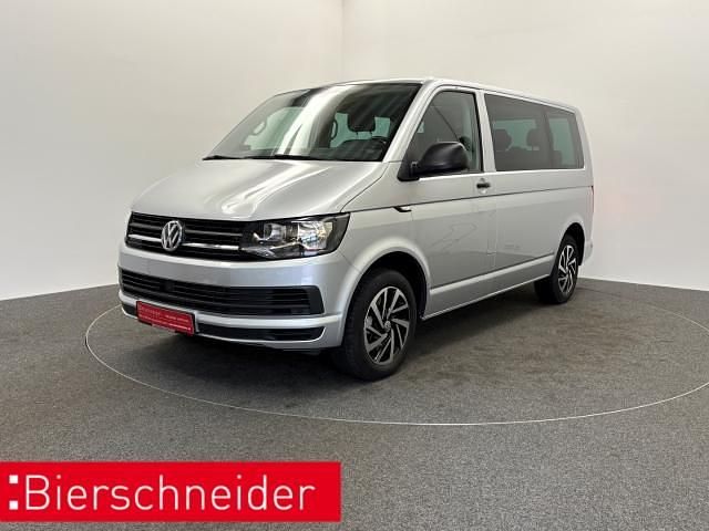 Reflexsilber Gebraucht 2019 VW Multivan Trendline Van | 39.950 € (Guter Preis) - Bild 1/3