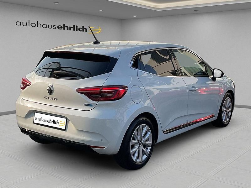 Gebraucht Renault Clio V Intens 140 PS (102 kW) 2022 Weiß Kleinwagen